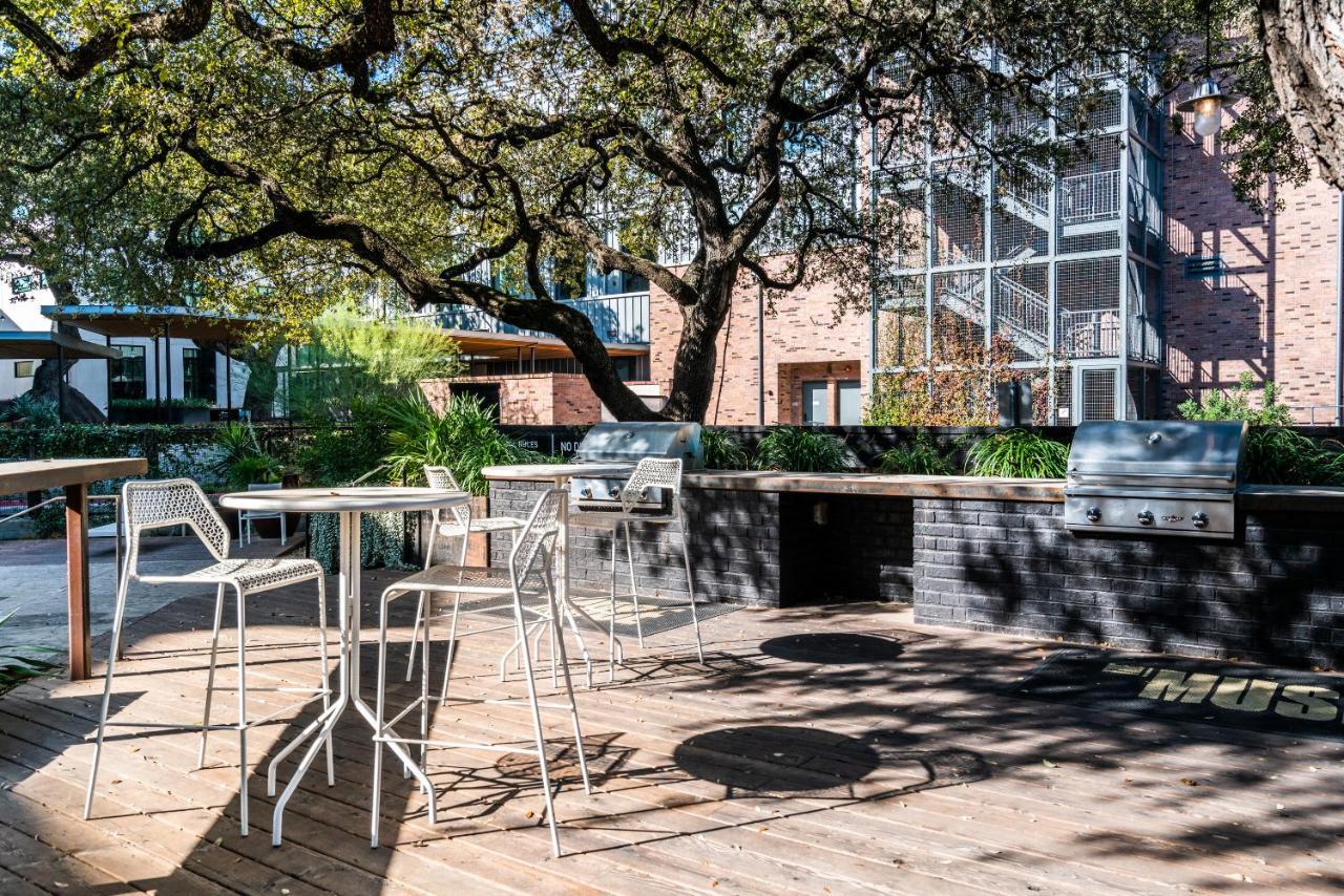 Mint House Austin - South Congress Aparthotel Exterior photo